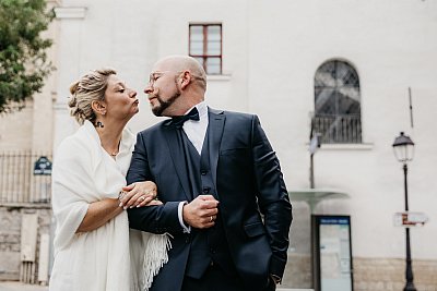 Séance photo de couple à Montmartre