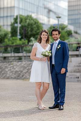 Séance de photos de couple pour les mariés
