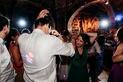 Les invités sur la piste de danse