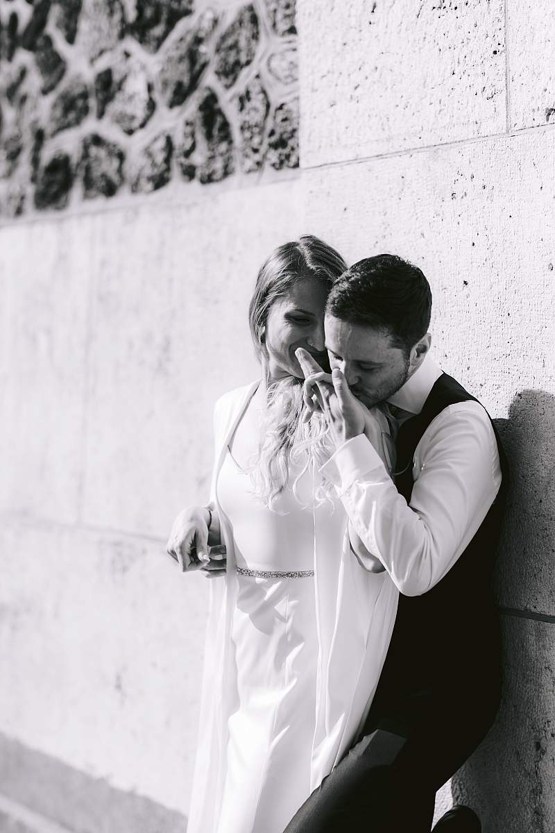 Photo de couple en noir et blanc