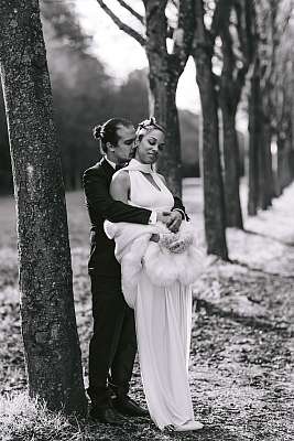 Photo de couple au parc de Saint-Cloud
