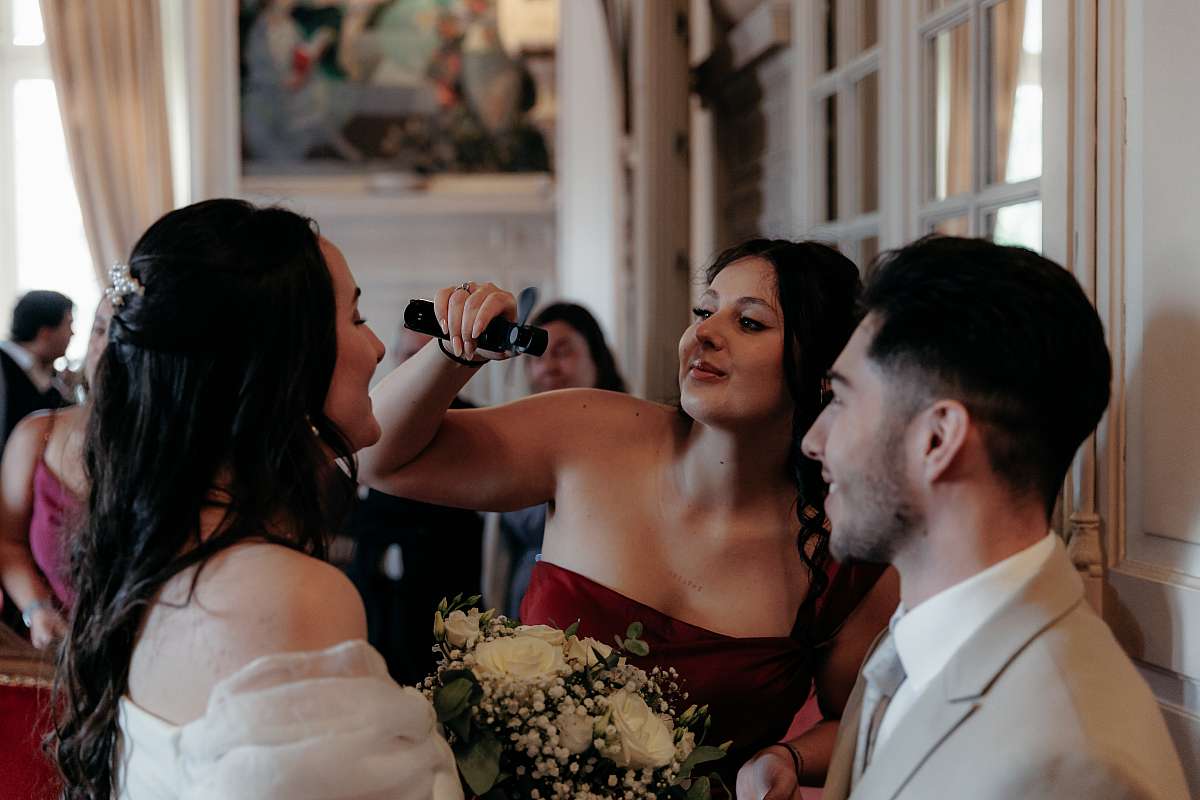 Les larmes de la mariée à la fin de la cérémonie