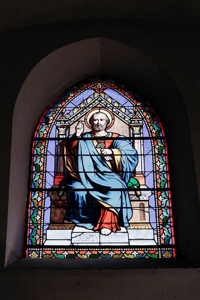 Des vitraux dans l'église Saint-Sulpice de Noisy-le-Grand