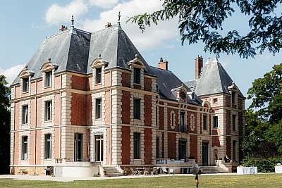 Vue de trois quart du château de Gavoy
