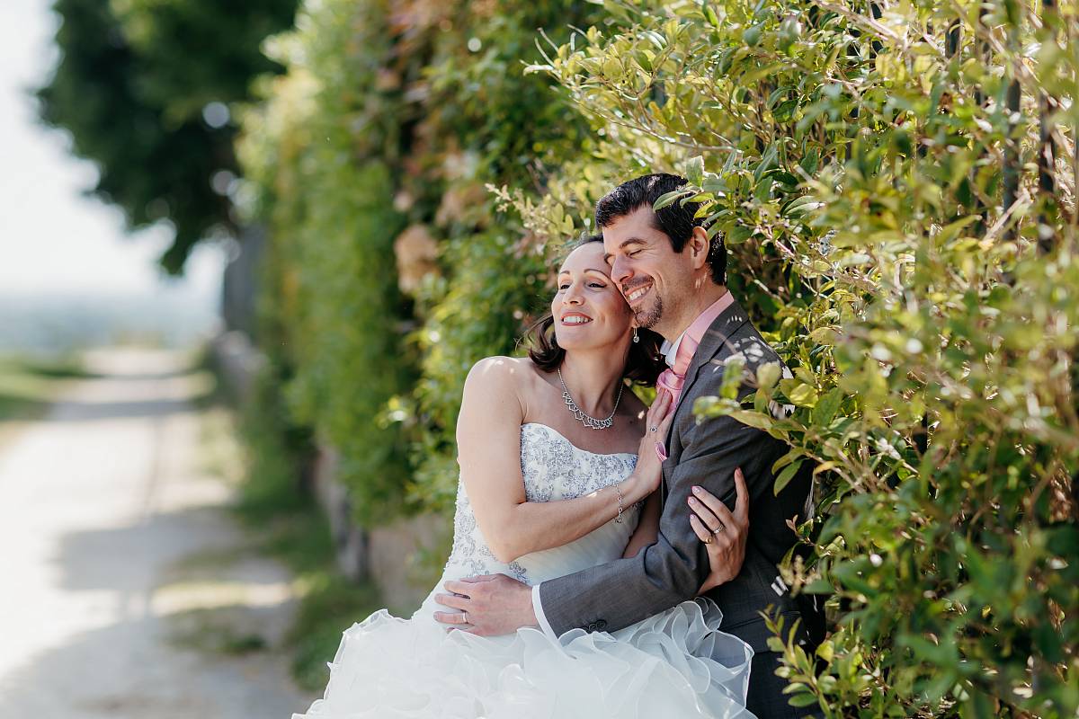 Le couple dans les buissons de jacinthe