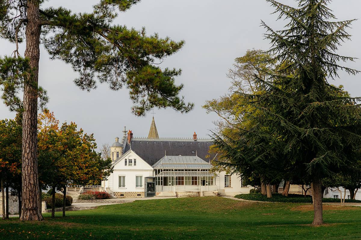 Le château du prieuré de Conflans-Sainte-Honorine dans les Yvelines