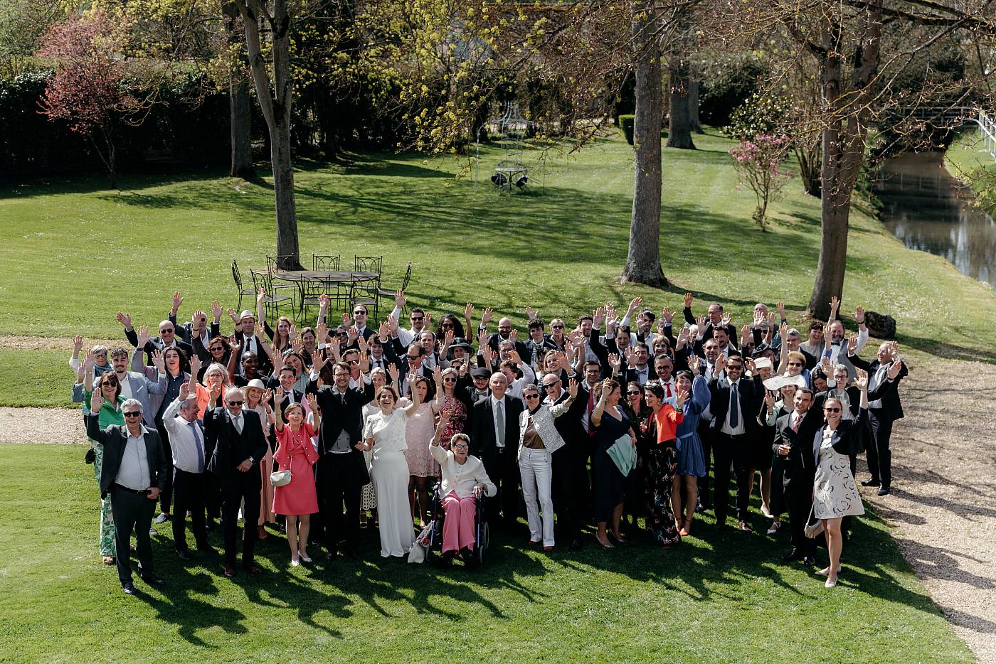 Photo de groupe juste avant que le repas ne débute