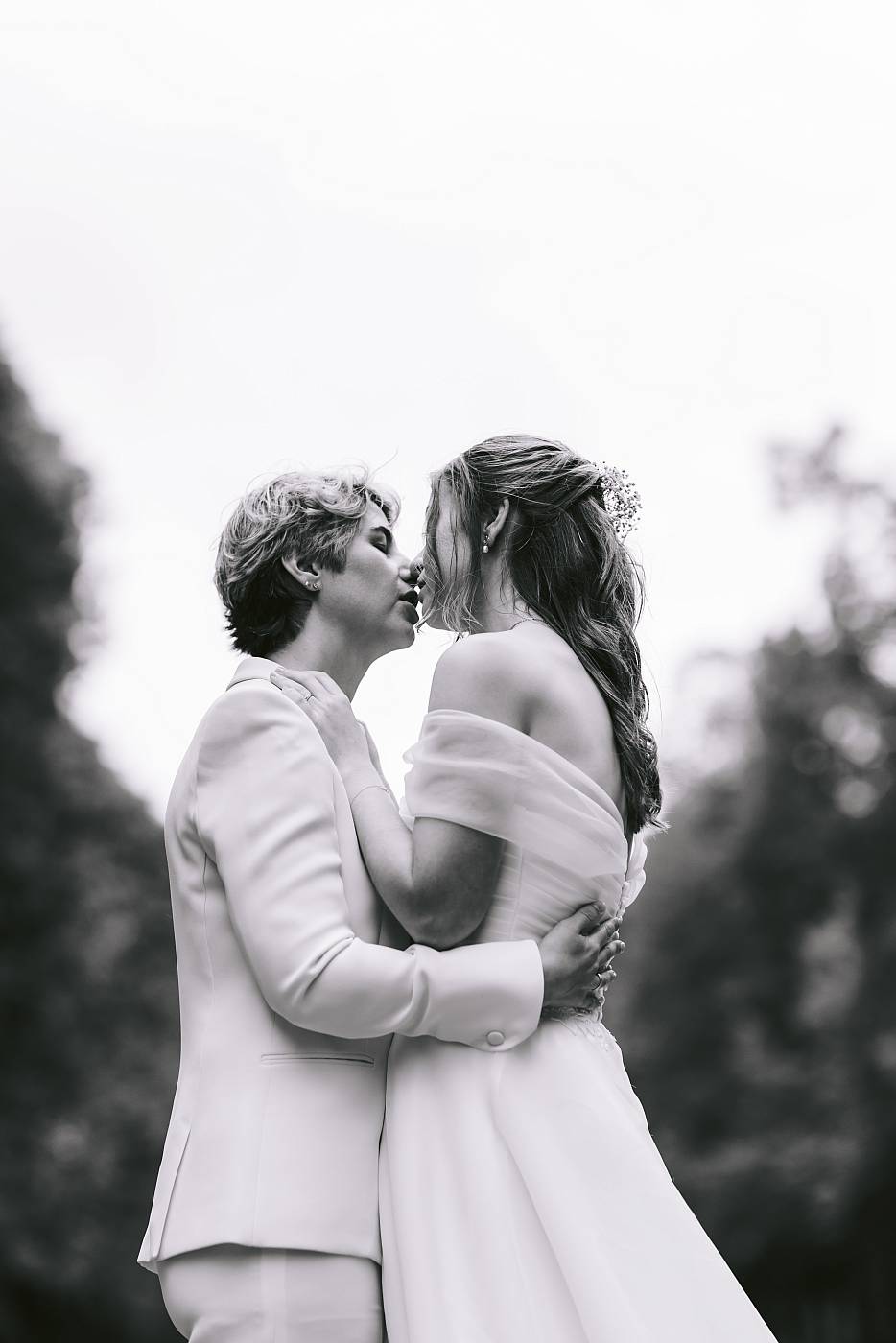 Les mariées en contre plongée