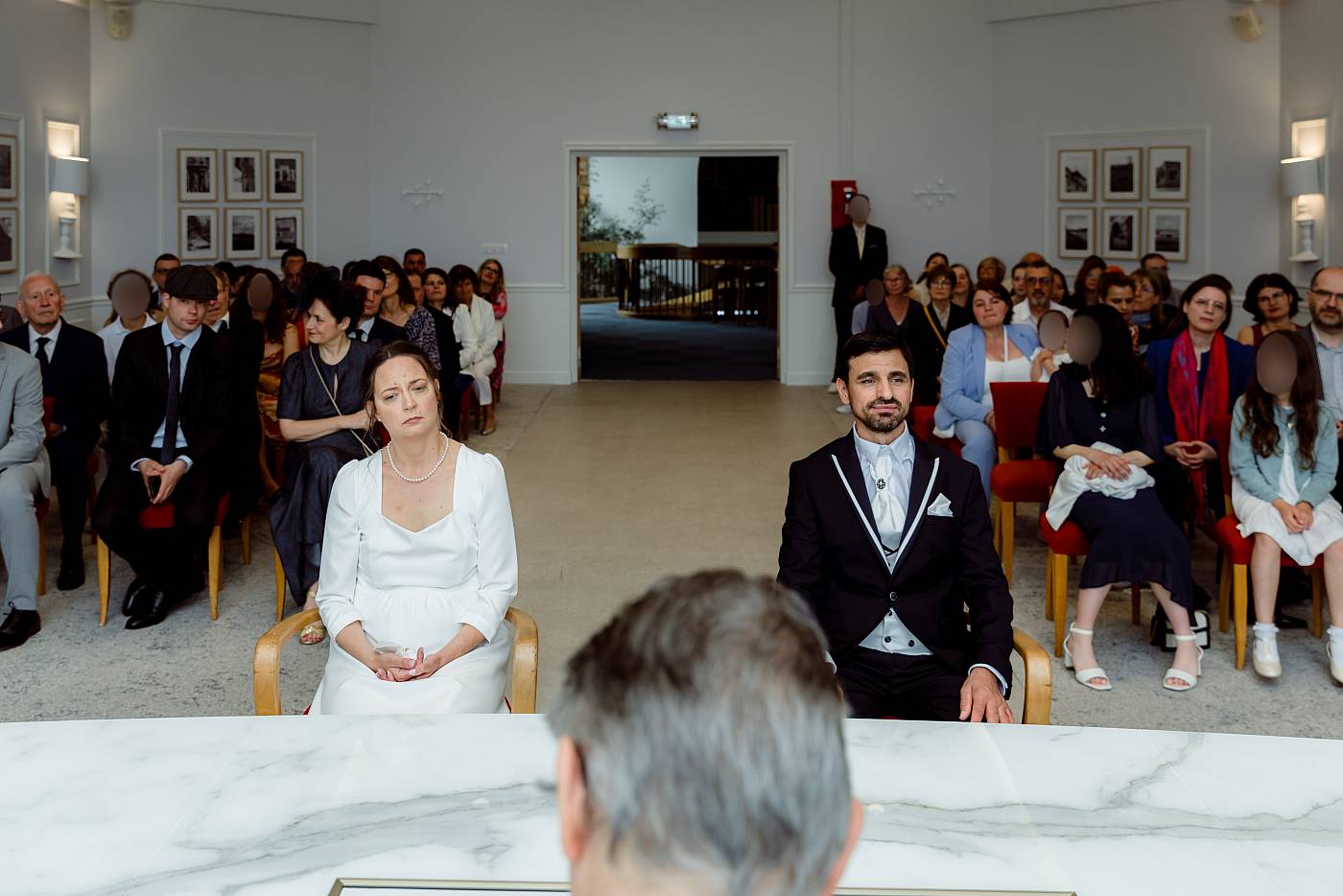 Vue sur la salle des mariages de la mairie de Montesson