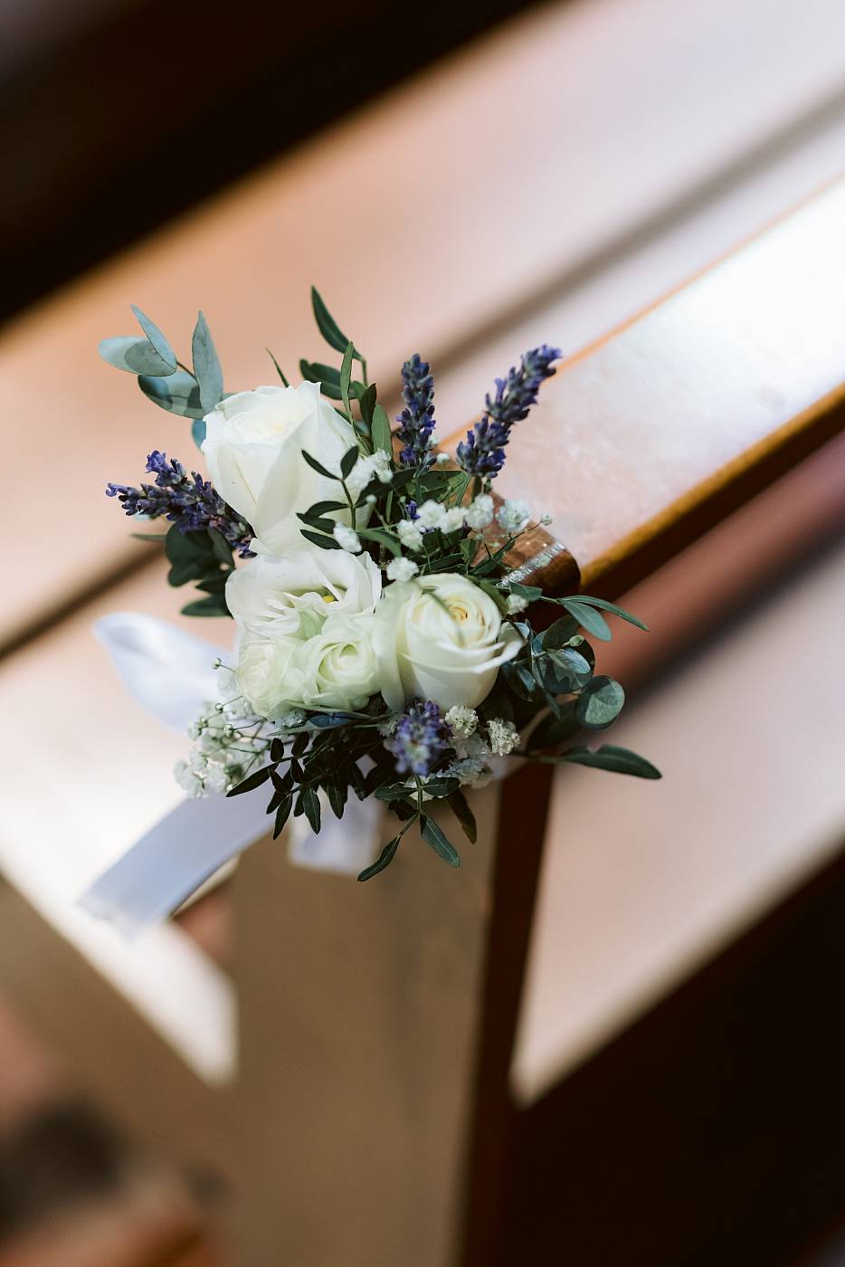 Décoration florale lors de la cérémonie religieuse