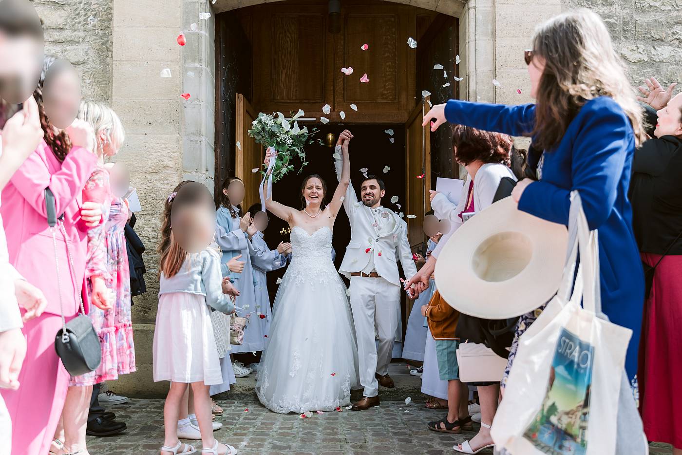 Sortie en fanfare de l'église de Montesson