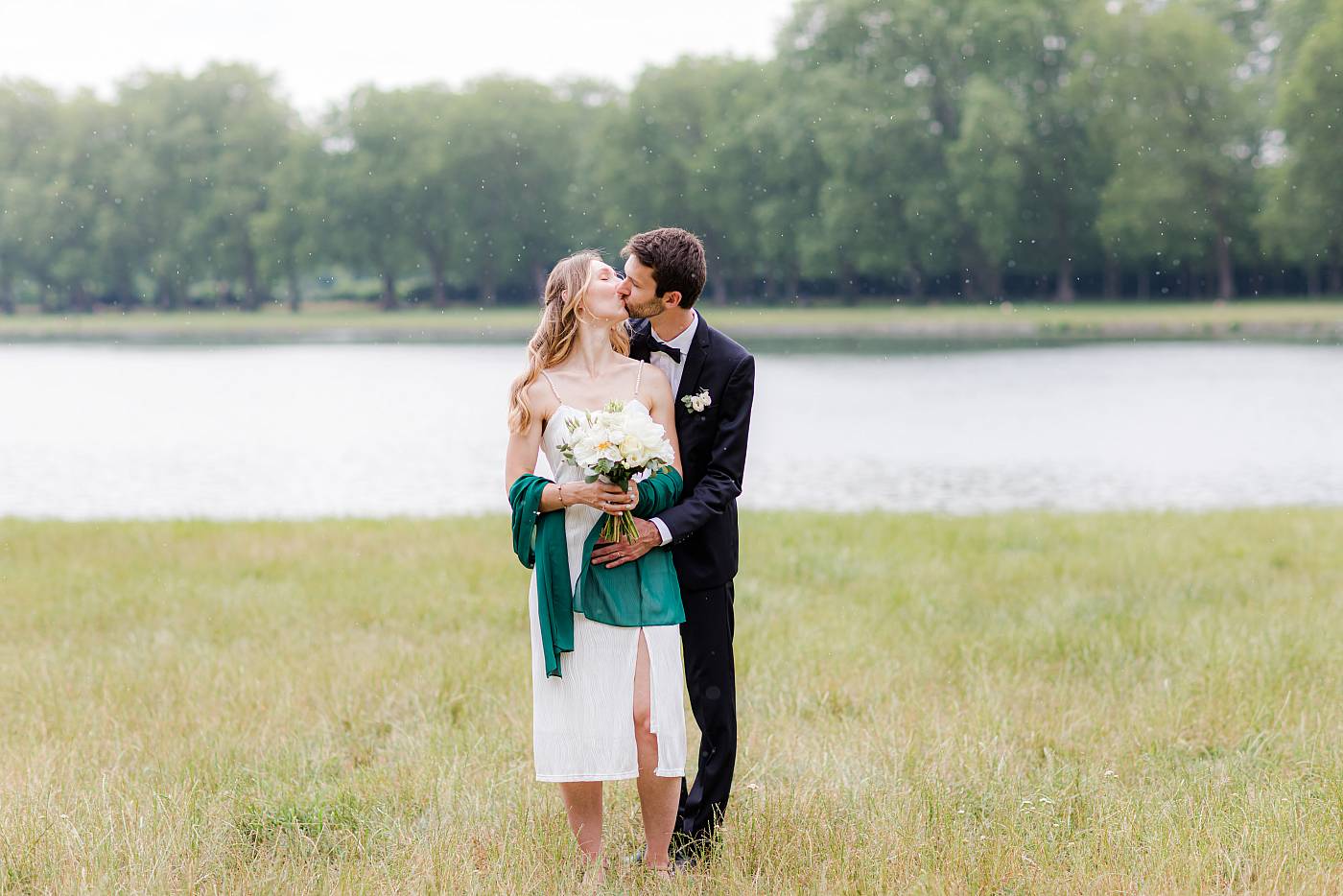 Un mariage a versaille dans les yvelines et une seance couple a la piece d eau des suisses