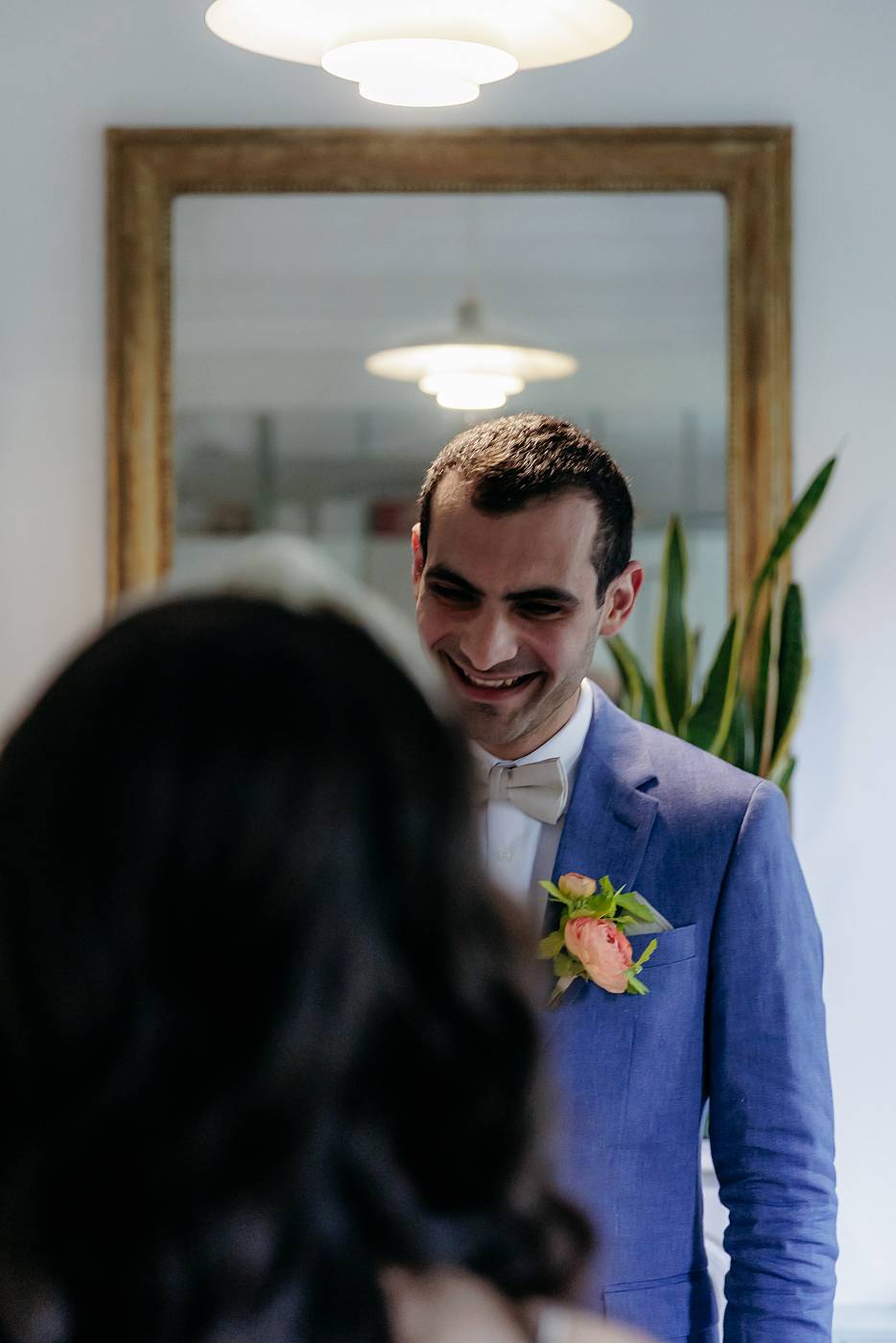 Les mariés se découvrent pour le premier regard