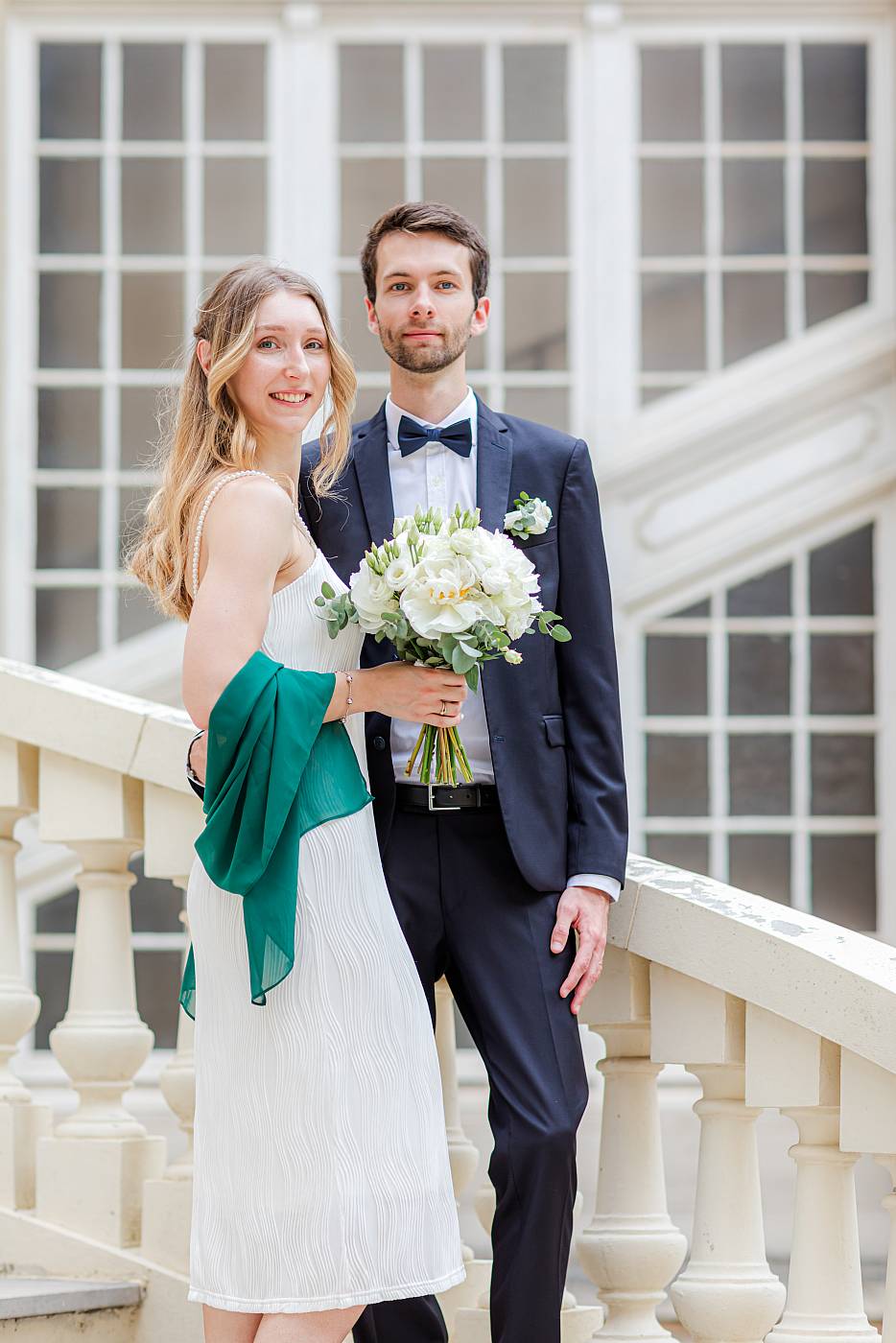 Photo de couple à la mairie de Versailles