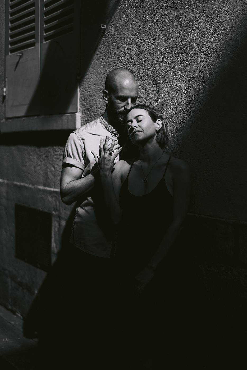 Rayon de soleil sur le couple à Paris lors du workshop avec Gabe McClintock