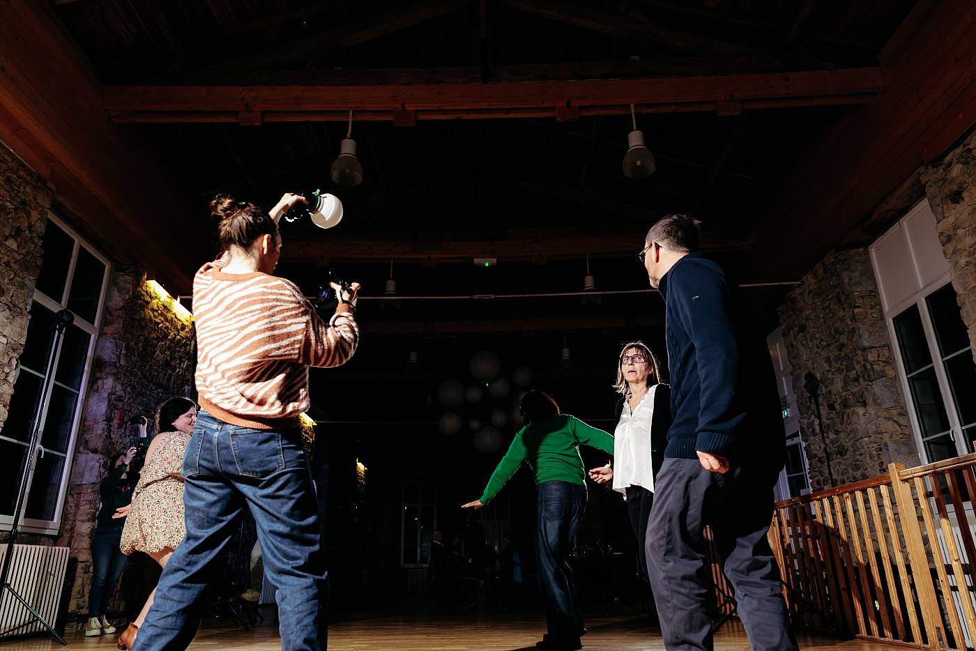 Utilisation de la sphère lors de la soirée dansante