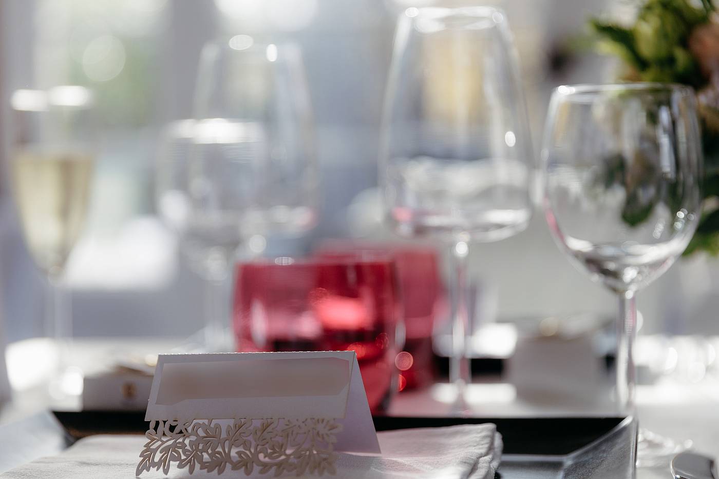 Décoration de la table du marié