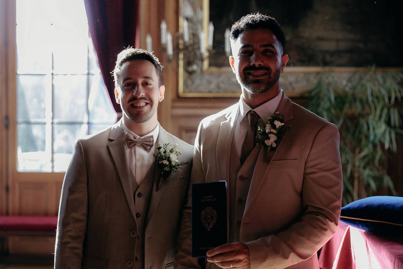 Les mariés et le livret de famille