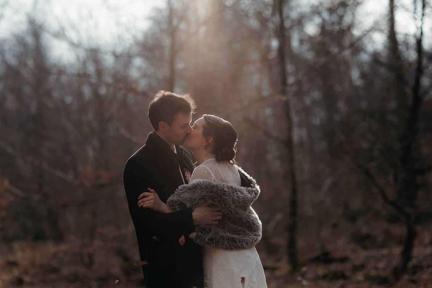 Séance photo de mariage dans la forêt de Fontainebleau